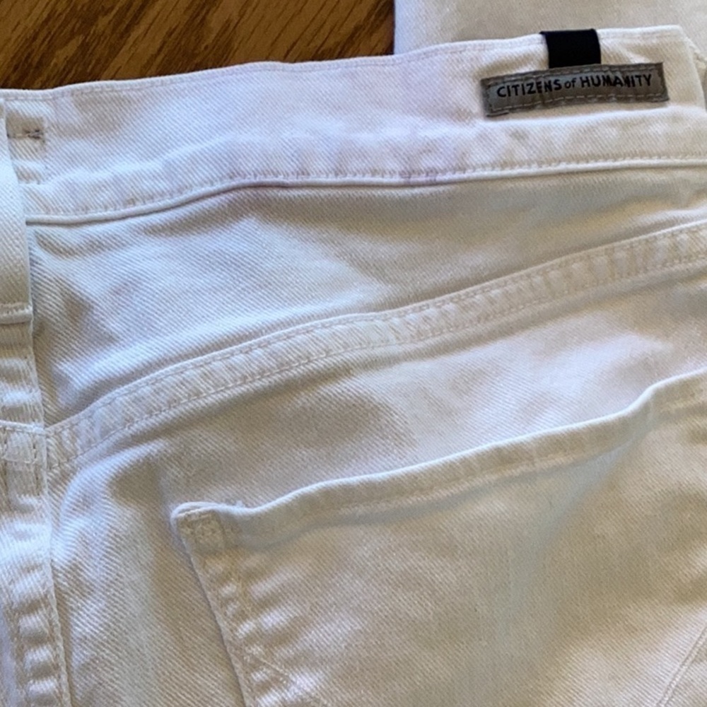 Citizens of Humanity while Phoebe slim straight crop jeans. Women’s size… - Picture 8 of 16